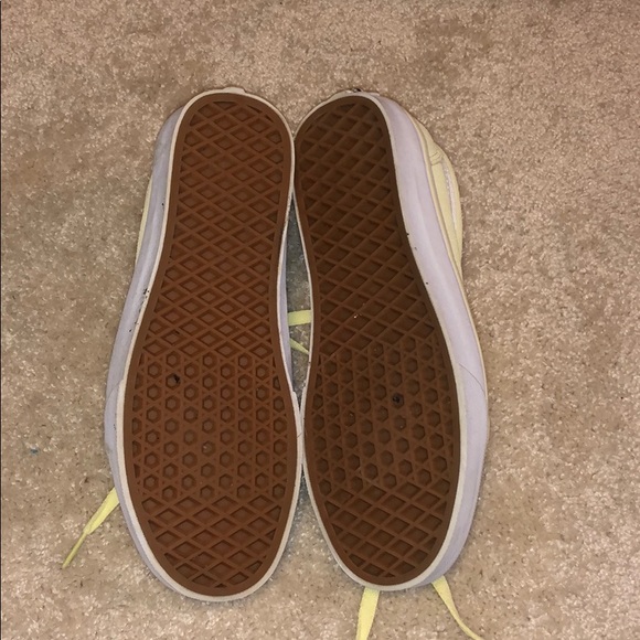 Yellow Vans - Picture 3 of 7